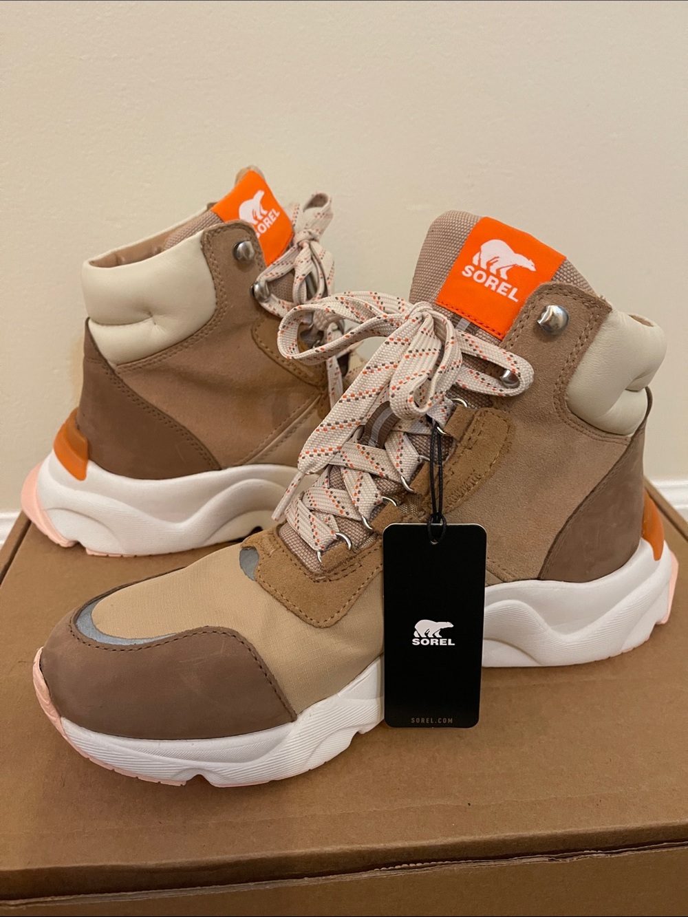 Sorel Women's Tan, Brown and Orange High-Top Sneakers Size 9 1/2